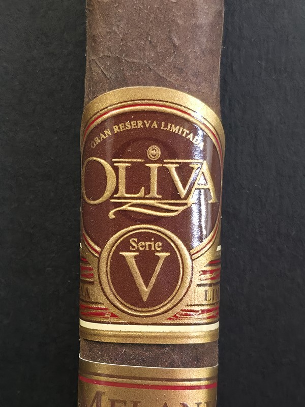 Oliva Serie V Melanio Robusto