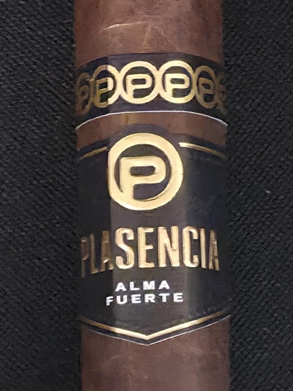 Plasencia Alma Fuerte